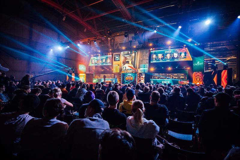 V2.fi Dreamhackuutisia Winter järjestetään taas, Mastersiin